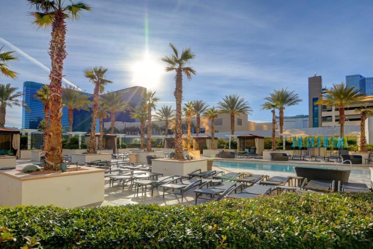Mgm Signature-20-609 Strip View Jacuzzi Studio لاس فيغاس المظهر الخارجي الصورة